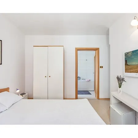 Apartments Moderno 2 Fazana Room photo