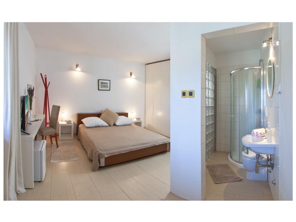 Moderno 2 Apartment *